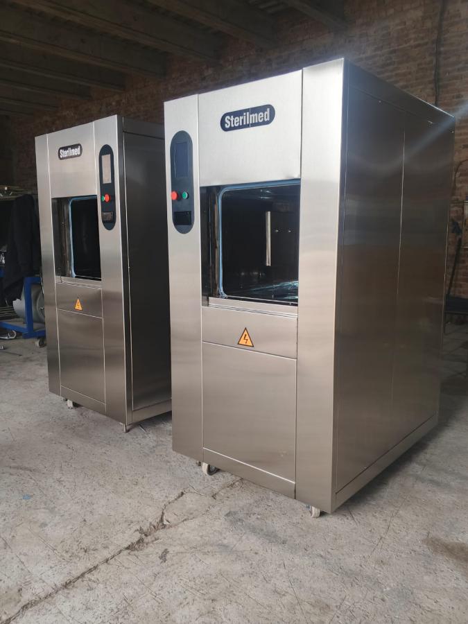 Auto Clive and steam sterilizer 