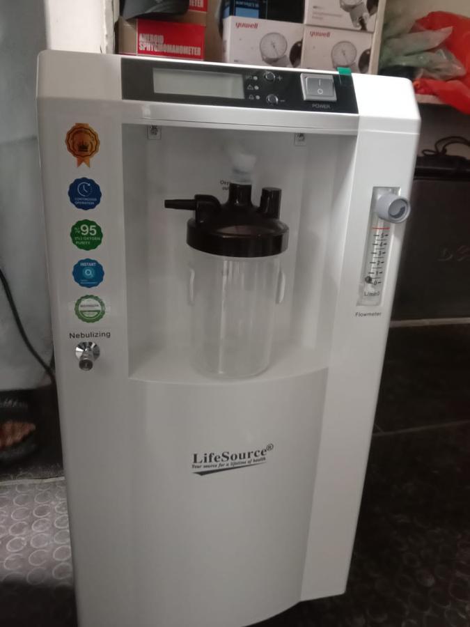 Oxygen concentrator