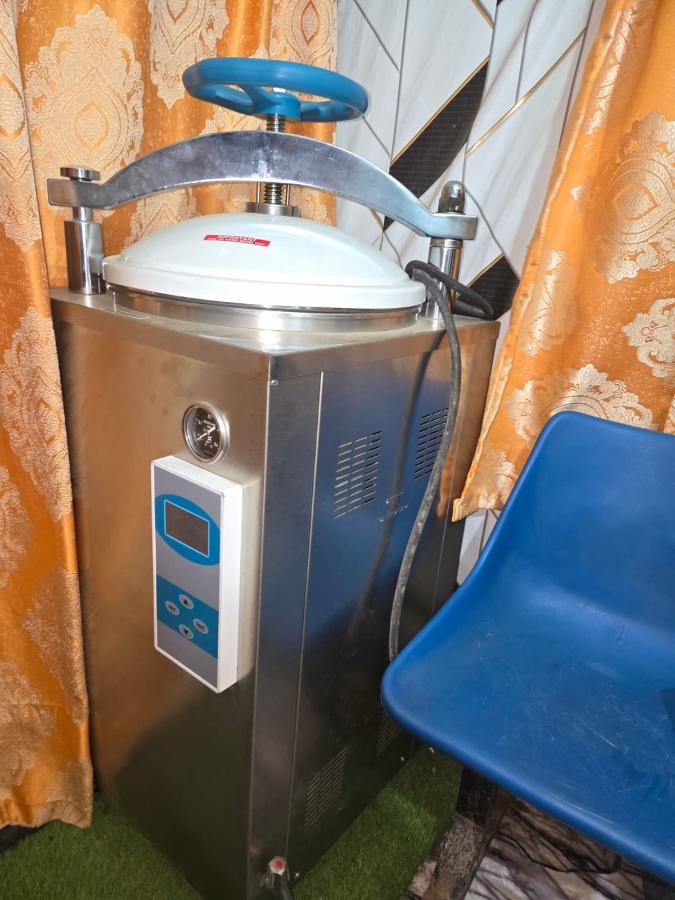 Model LS_ 75HD Vertical pressure steam sterilizer Temperature 134